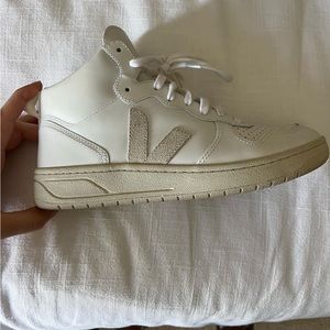 Veja High Top Sneaker